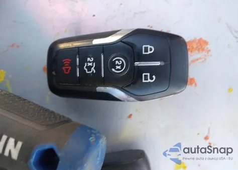 2015 Ford Mustang V6 z USA, uszkodzony, nr VIN 1FATP8EM8F5372142